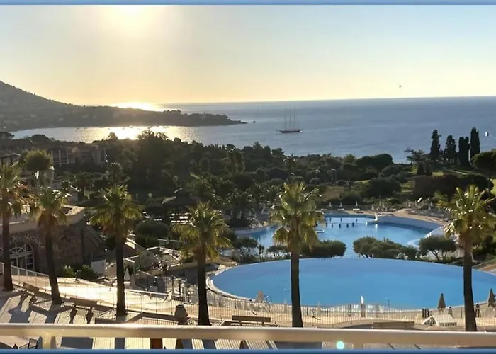 Apartman Grand Avec 2 Veritables Cap Esterel Vue Et Esterel